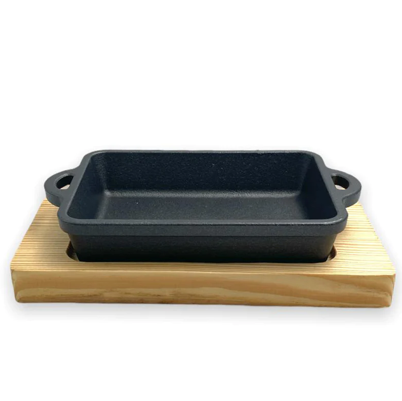 Rectangular Cast Iron Sizzling with wooden base 15 cm - lunazchef.shop