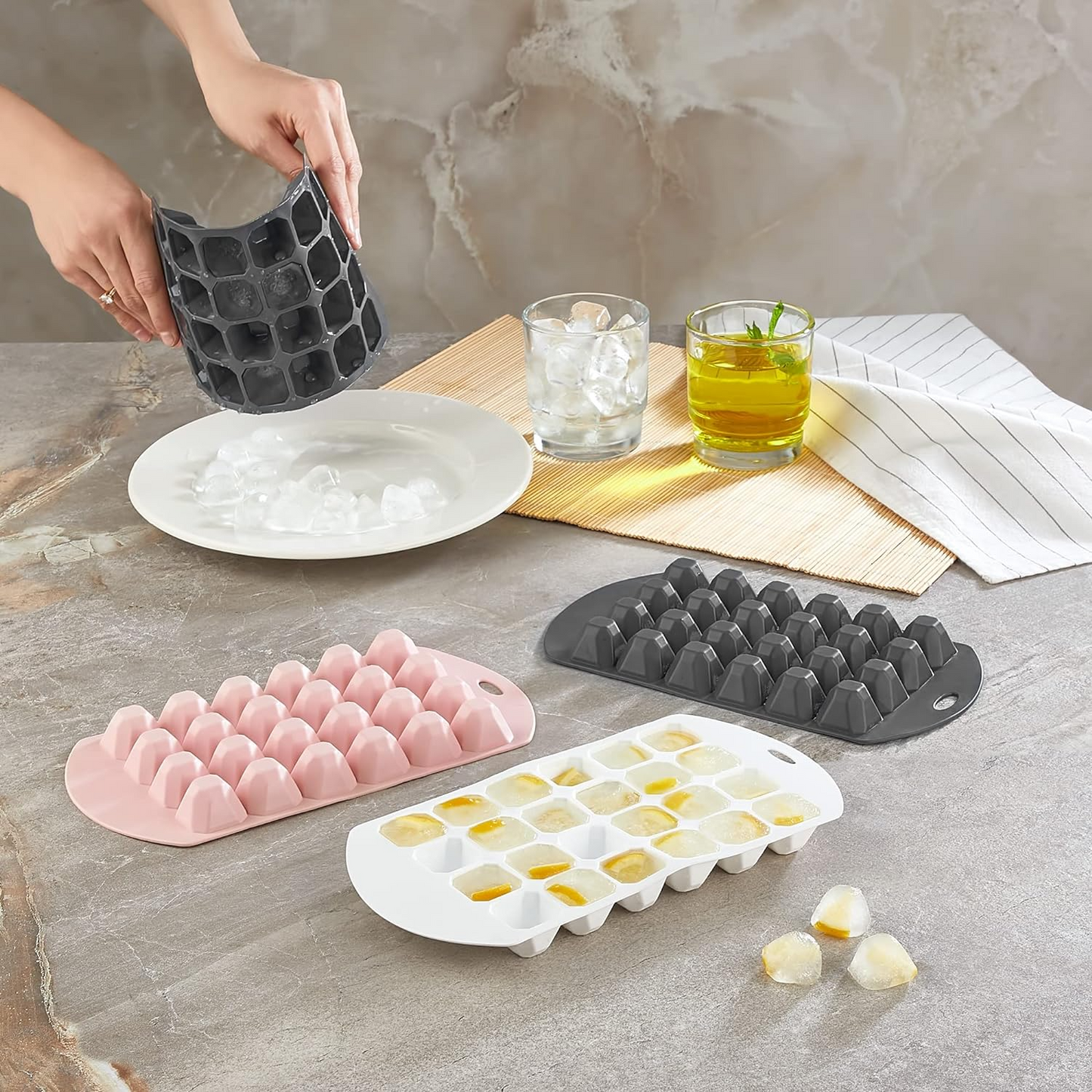 Silicone Diamond Ice Cube Maker