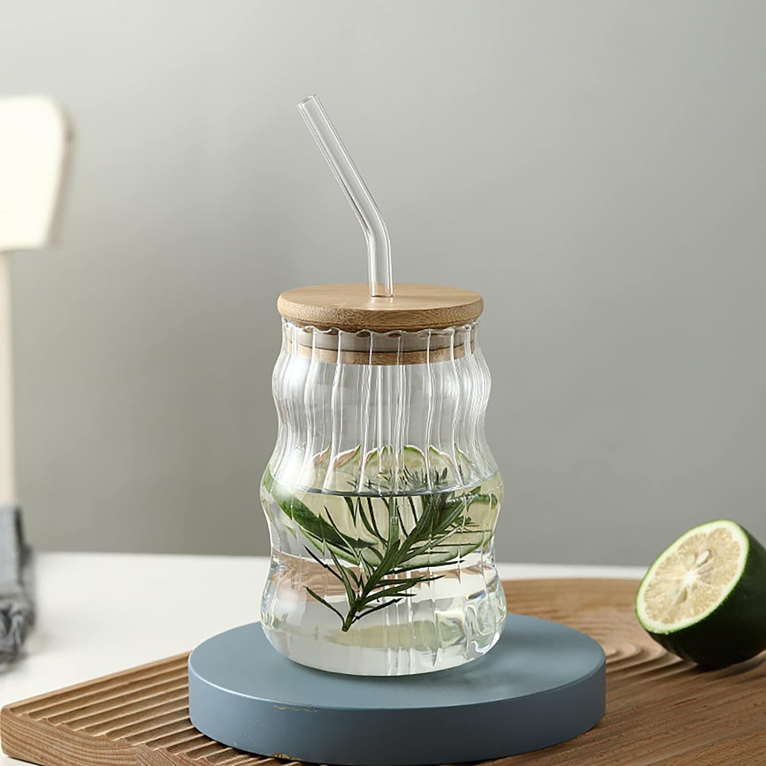 Wavy Glassware Drinking Cup with Bamboo Lid and Glass St - lunazchef.shop