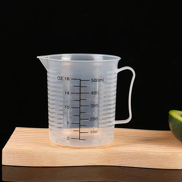 High Quality Plastic Measuring Cup