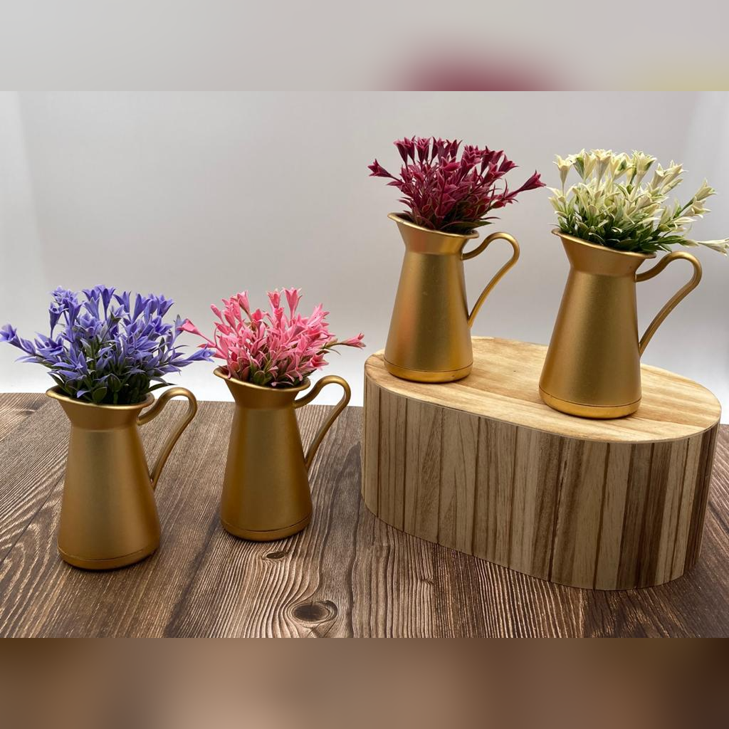 Small Golden Long Vase with Flowers - lunazchef.shop