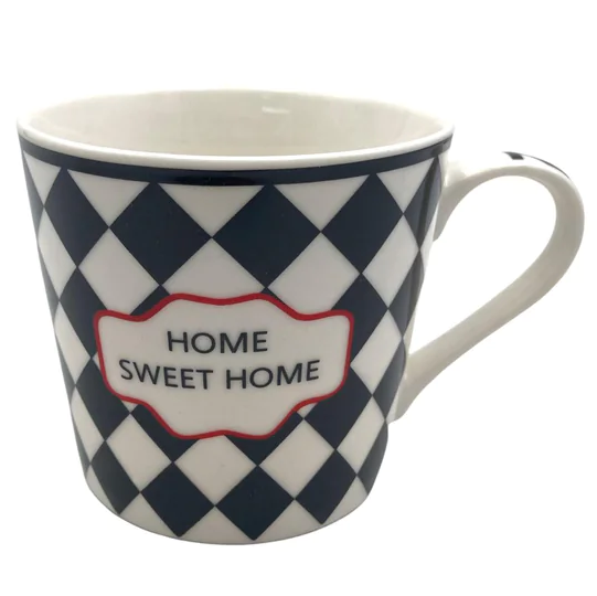 Large Porcelain Mug with Checkered Design - lunazchef.shop