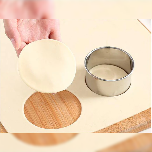 Stainless Steel Dough cutter - lunazchef.shop