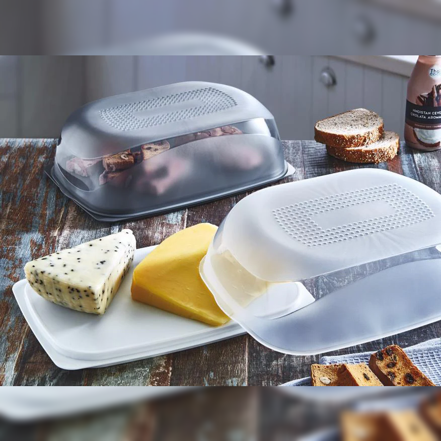 Big Plastic Cheese Keeper and Presentation Board - lunazchef.shop